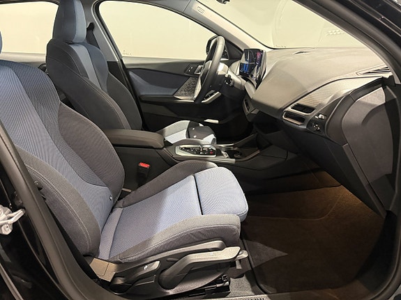 BMW 120 8 of 18