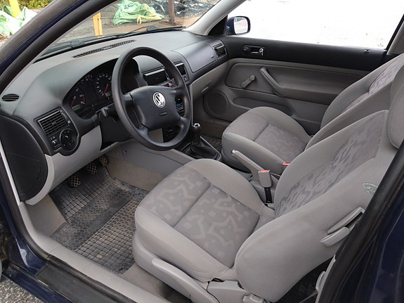 Volkswagen Golf IV 15 of 30