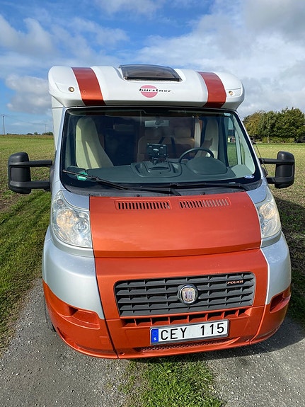 Bürstner T 720 3,0 158hk/2x AC/ Solceller/ Långbäddar 9 of 22