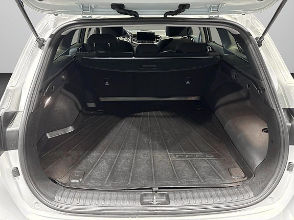 Kia Ceed 14 of 14