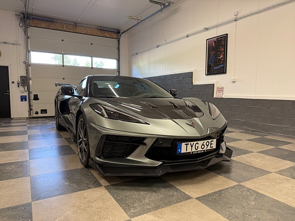 Chevrolet Corvette 4 of 28