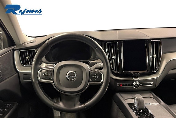 Volvo XC60 16 of 18