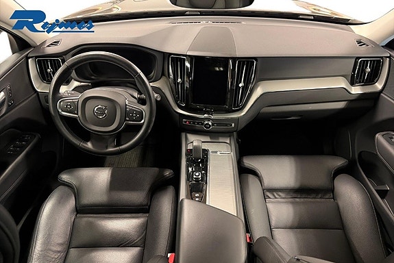 Volvo XC60 15 of 18
