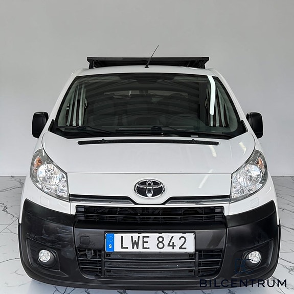 Toyota Proace 2 of 17