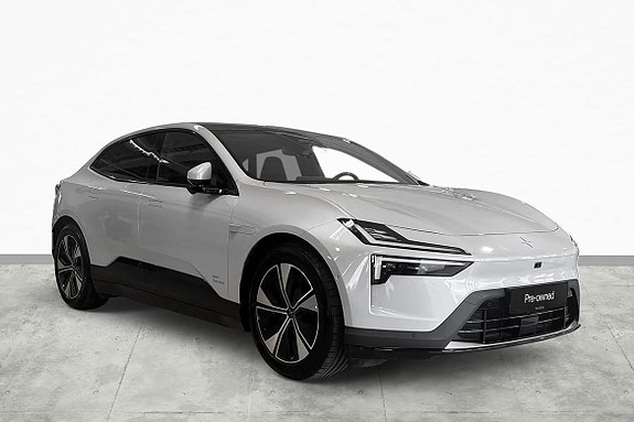 Polestar 4 10 of 26