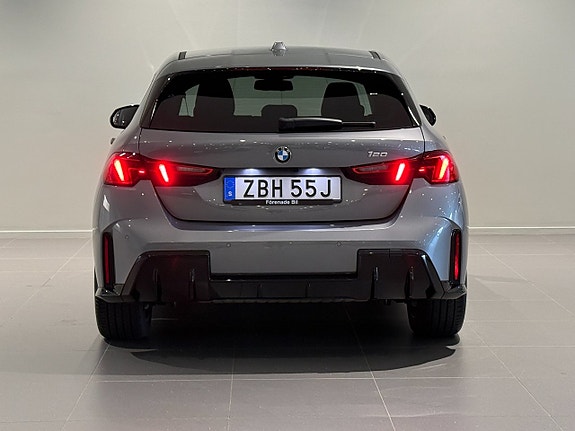 BMW 120 4 of 18