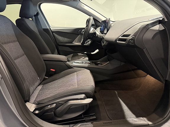 BMW 120 8 of 18