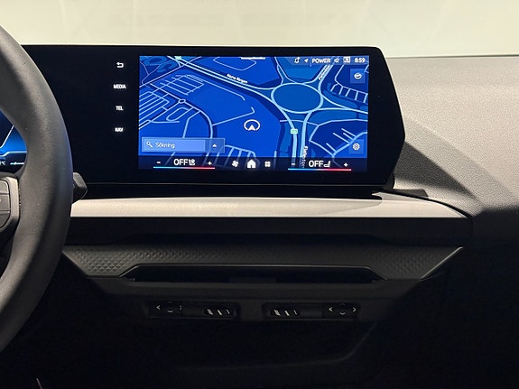 BMW 120 15 of 18