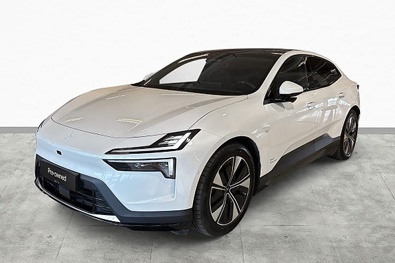 Polestar 4 7 of 30