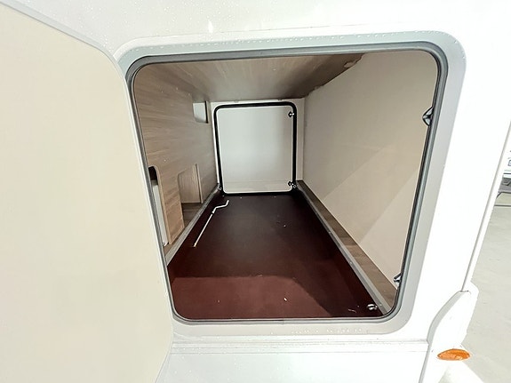 Carado T 338 S / AC bodel / Solcell / Automat 140hk / 350 mil 5 of 20