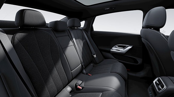 Mercedes-Benz C300 13 of 16