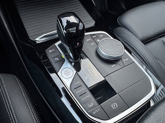 BMW X3 21 of 30