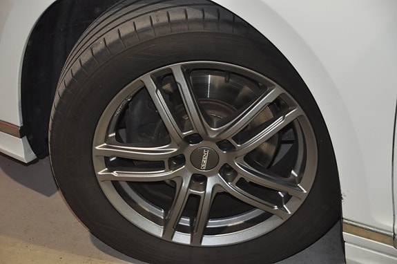 Volkswagen Passat 17 of 21