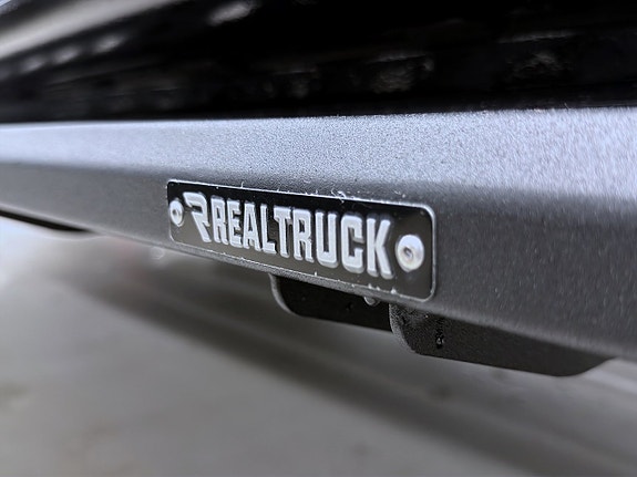 Chevrolet Silverado 1500 17 of 22