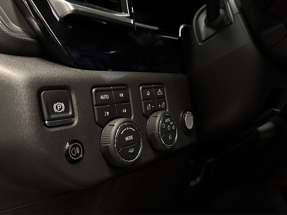 Chevrolet Silverado 1500 19 of 22