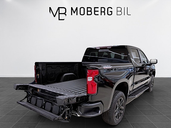 Chevrolet Silverado 1500 21 of 22