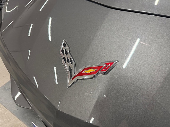 Chevrolet Corvette 19 of 30