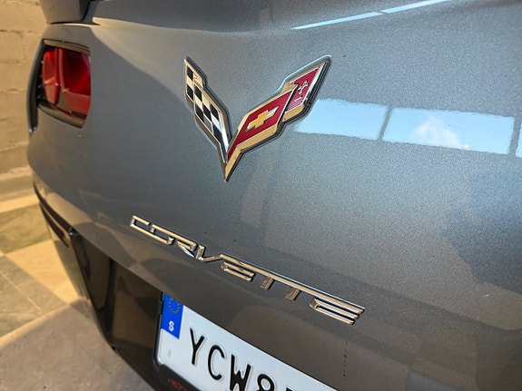 Chevrolet Corvette 22 of 30