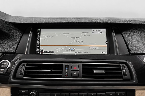 BMW 520d 16 of 17