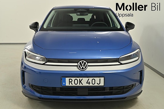 Volkswagen Polo 2 of 10