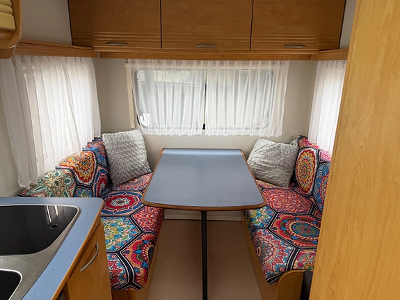 Caravelair Antares Luxe 425 2 of 11