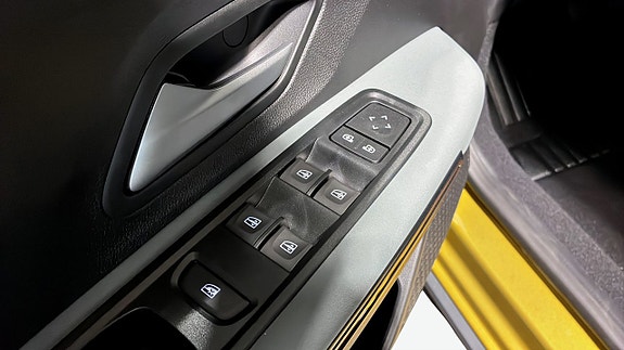 Dacia Sandero 19 of 23