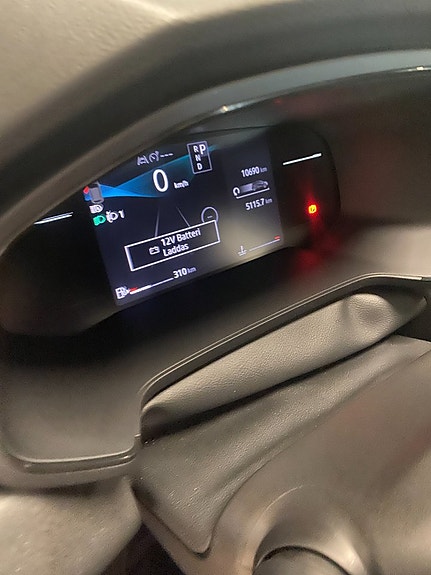 Peugeot 2008 11 of 18