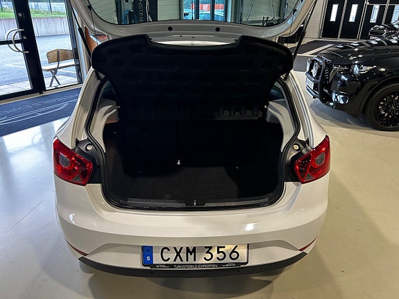 Seat Ibiza 5 of 12