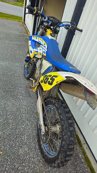 Husaberg HUSABERG 390 FE 3 of 3