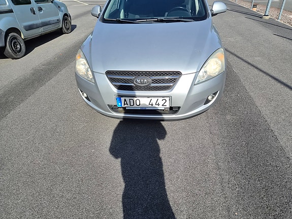 Kia Ceed 3 of 5