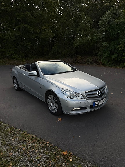 Mercedes-Benz E250 6 of 9