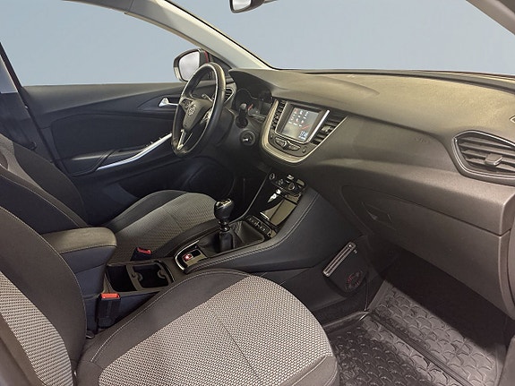 Opel Grandland X 10 of 18