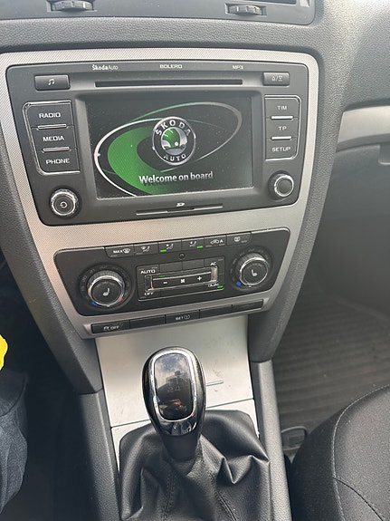 Skoda Octavia 7 of 14