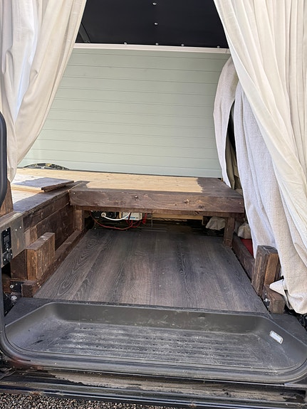 Volkswagen Transporter Camper 18 of 27