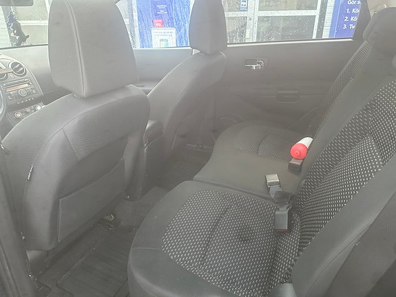 Nissan Qashqai+2 6 of 6