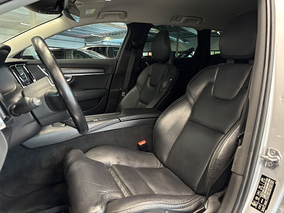 Volvo V90 Cross Country 15 of 29
