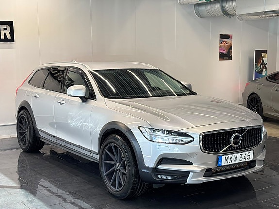 Volvo V90 Cross Country 5 of 29