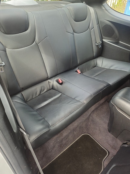Hyundai Genesis 6 of 11