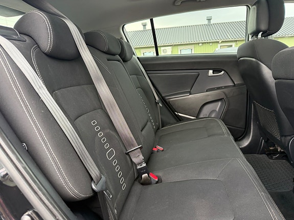 Kia Sportage 15 of 23