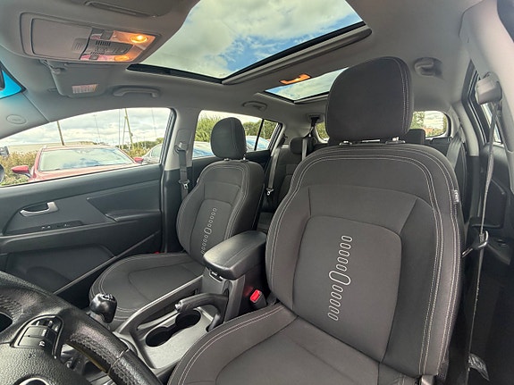 Kia Sportage 12 of 23