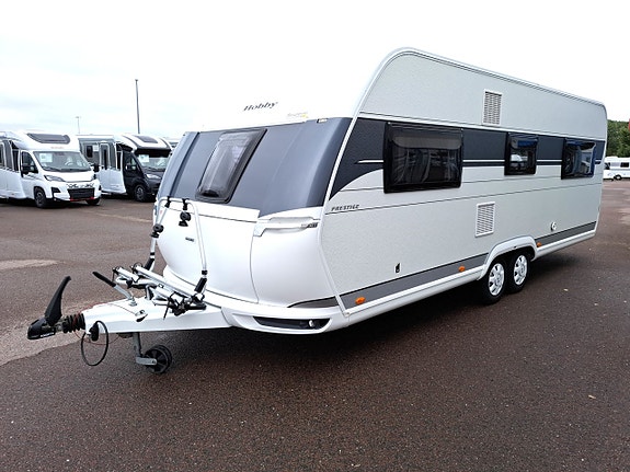 Hobby 620 CL PRESTIGE, Alde, Långbäddar, Solpanel, Markis med sidor, Ugn 2 of 11