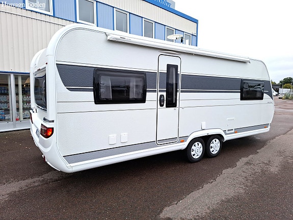 Hobby 620 CL PRESTIGE, Alde, Långbäddar, Solpanel, Markis med sidor, Ugn 3 of 11