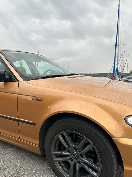 BMW 318i 5 of 17
