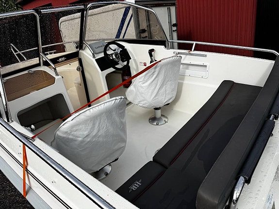 Superfin HR 480 Br med 70hk Suzuki inkl 80 trailer -2019 2 of 5