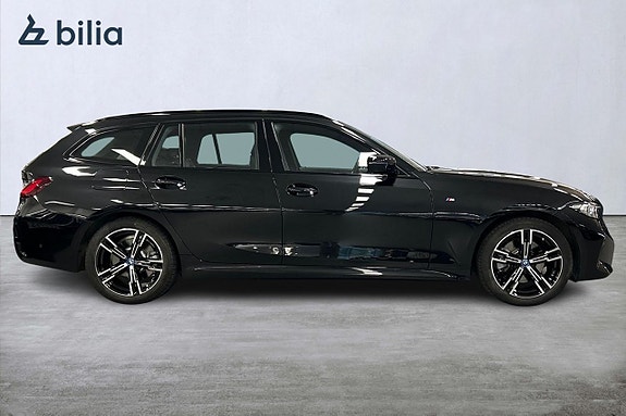 BMW 330e 15 of 17