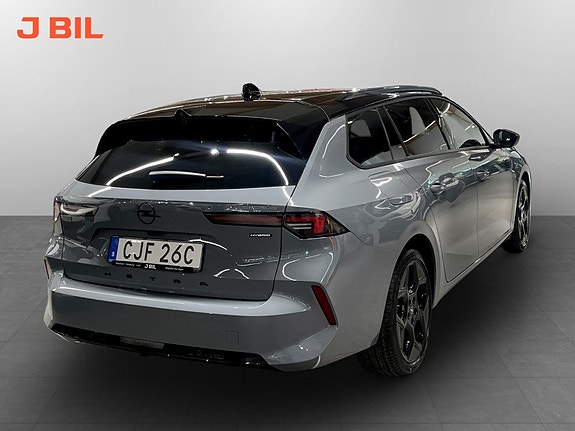 Opel Astra 4 of 15