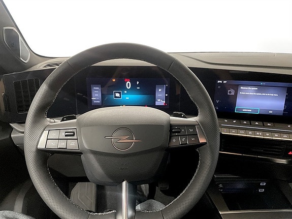 Opel Astra 8 of 15