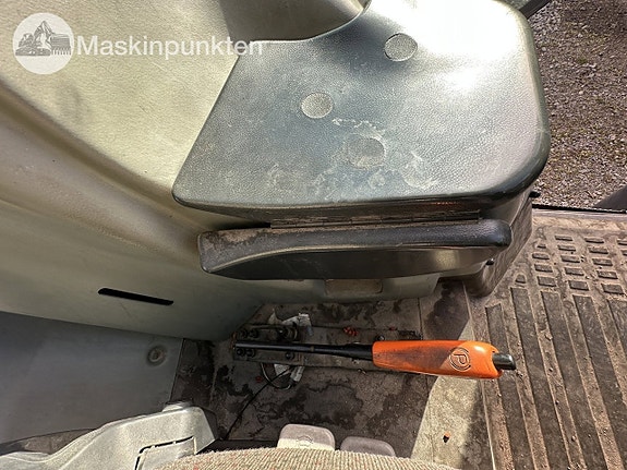 Traktor Massey ferguson 5445-4 med lastare 19 of 27