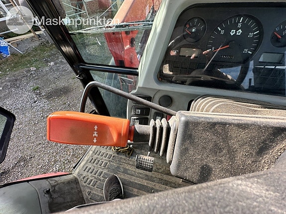 Traktor Massey ferguson 5445-4 med lastare 17 of 27