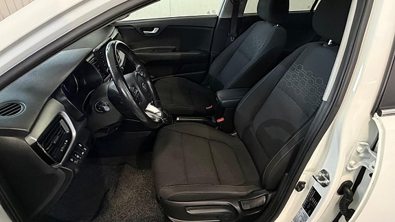Kia Rio 12 of 14